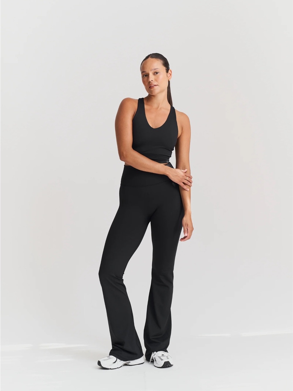 SISTERLY TRIBE  Leggings Softsculpt Flared Leggings Regular - Black